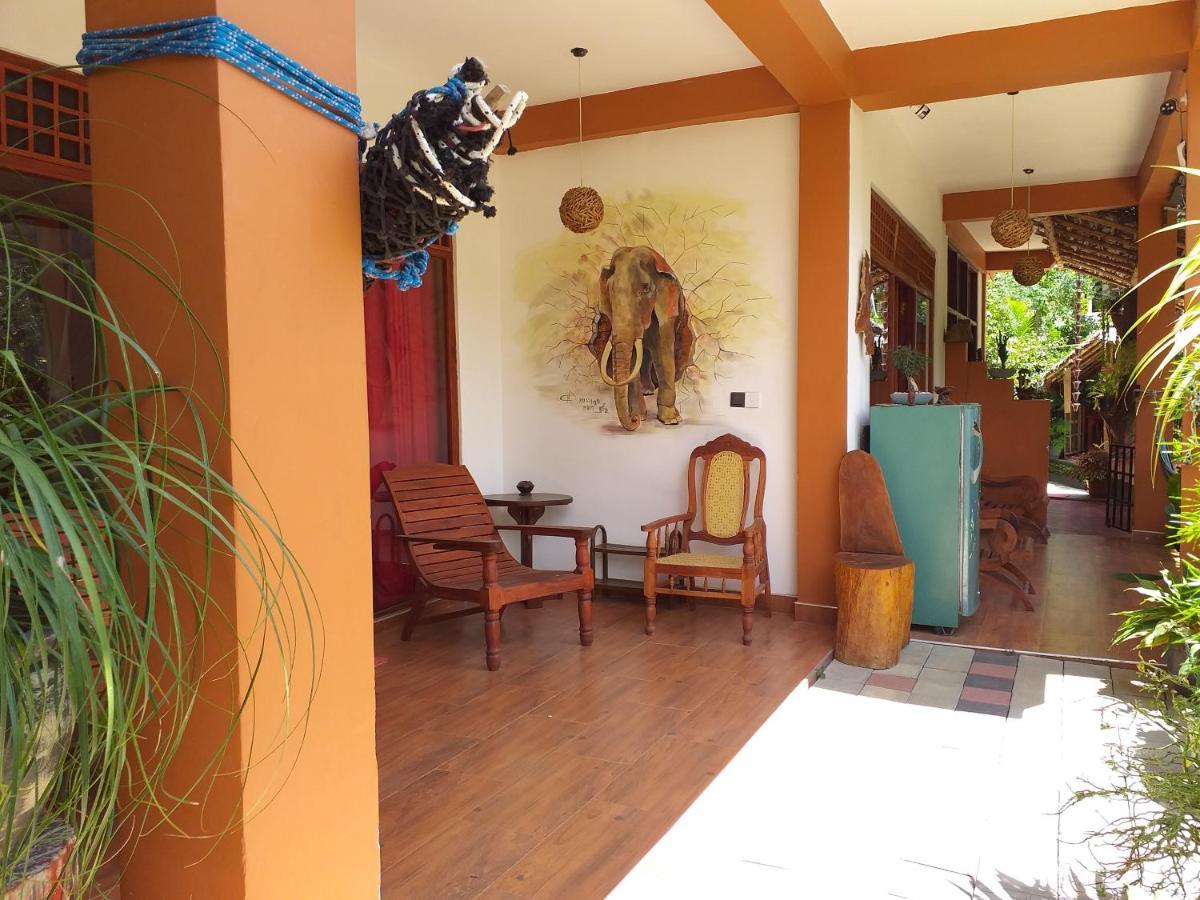 Mc Queen Homestay Ella Exterior photo