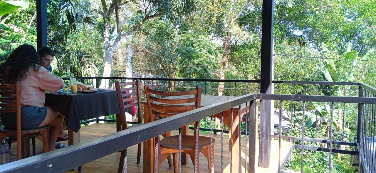 Mc Queen Homestay Ella Exterior photo